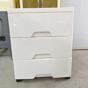 b4d150ccfeb14d5691de1b8e73726d51 goods